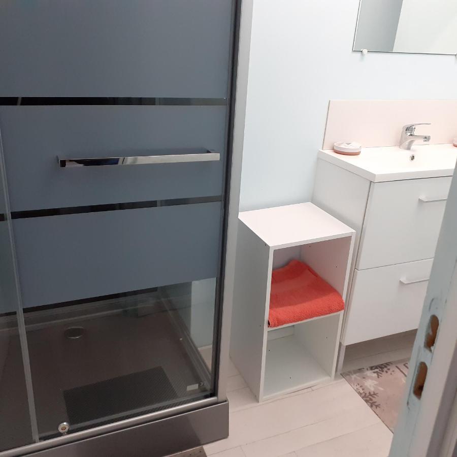Chambres D'Hotes Gobillon Мантенон Екстериор снимка