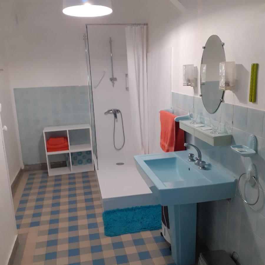 Chambres D'Hotes Gobillon Мантенон Екстериор снимка